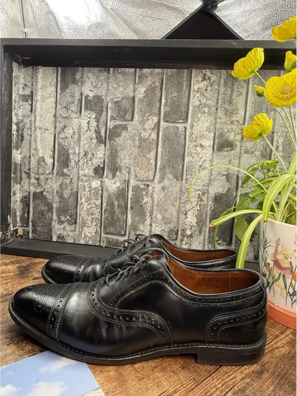 Vintage Allen Edmonds Bench Welt Black Cap Toe Medallion Oxford Dress Shoes Men